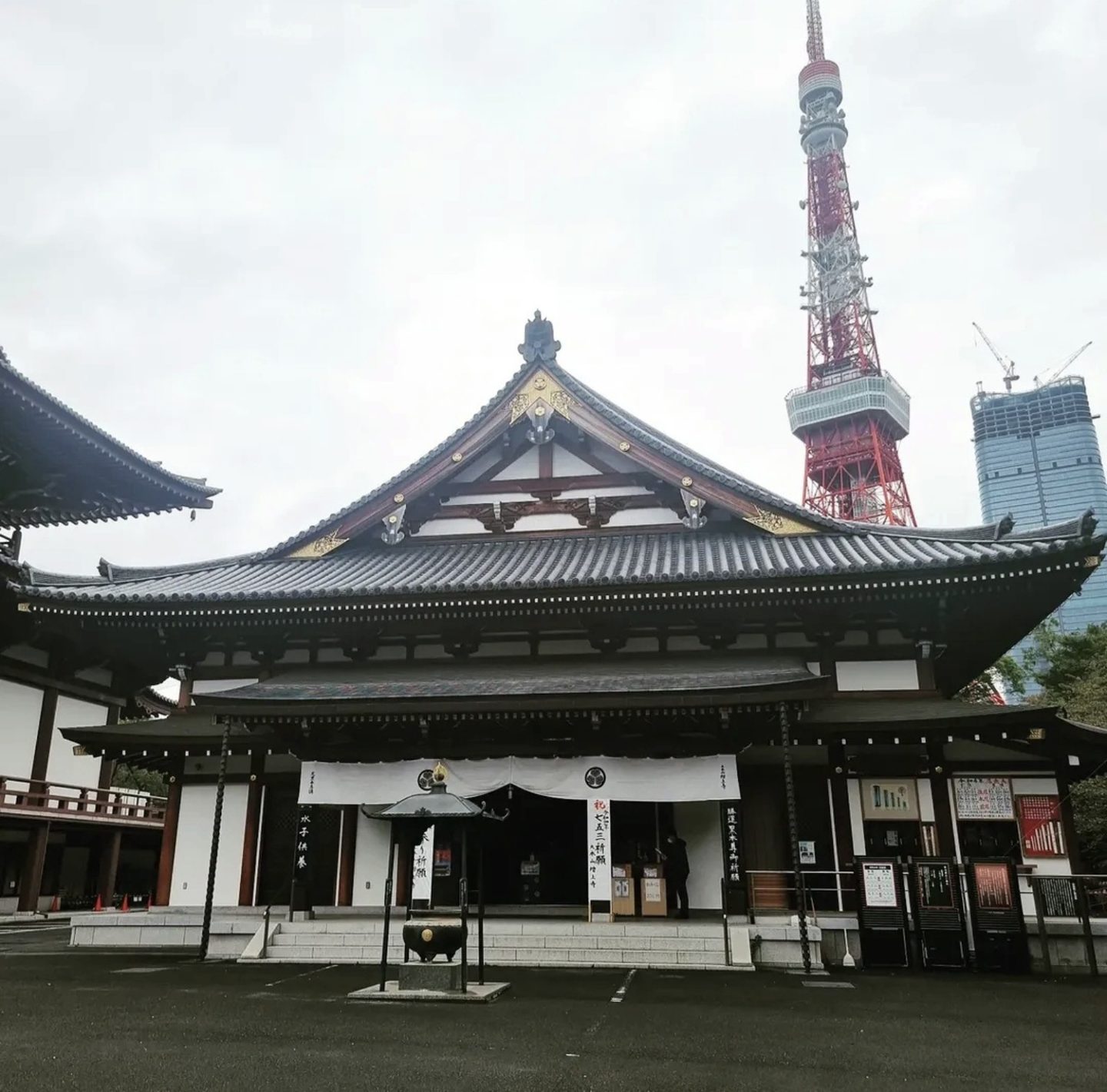 Tokyo Tower, Zōjō-ji und Shiba Park: Mein perfekter Tag rund um Tokios Wahrzeichen